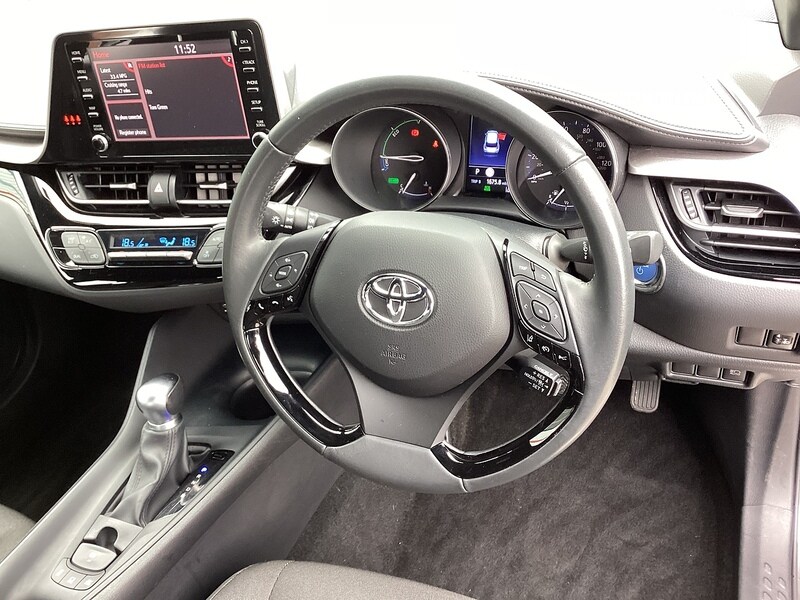 Used Toyota C-HR 2023 for sale - 77902445: Photo 13