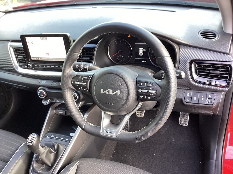 Used Kia Stonic 2023 for sale - 77902433: Photo 13