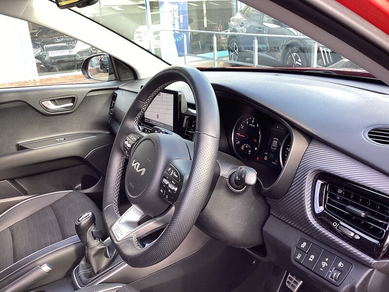 Used Kia Stonic 2023 for sale - 77902433: Photo 7