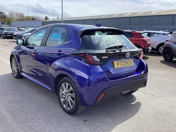 Used Toyota Yaris 2023 for sale - 78288882: Photo