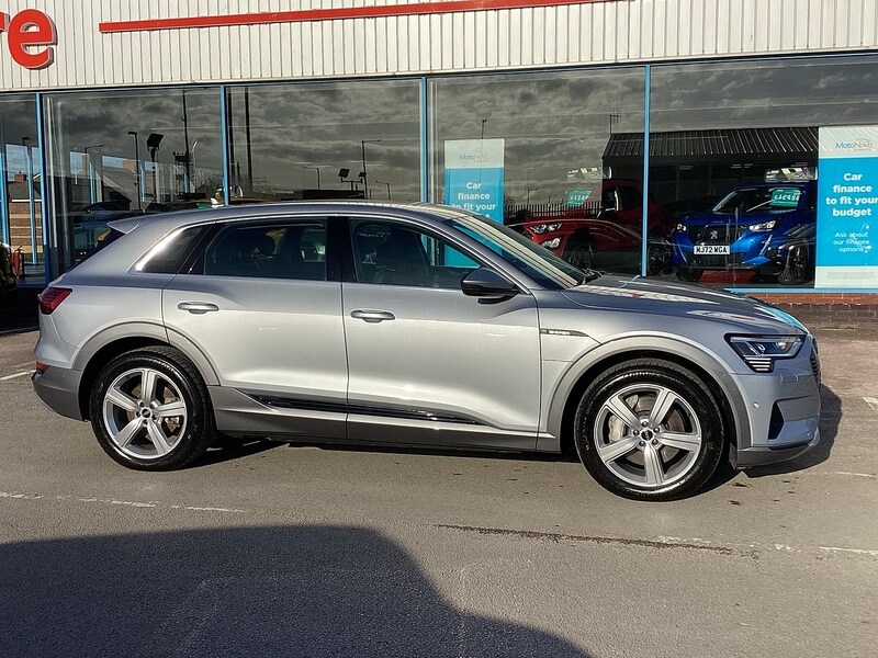 Used Audi e-tron 2021 for sale - 77902387: Photo 16