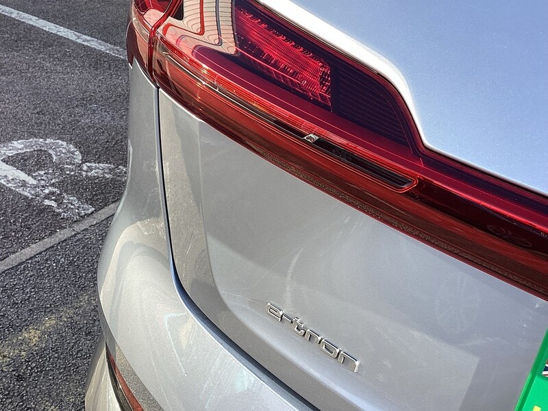 Used Audi e-tron 2021 for sale - 77902387: Photo 21