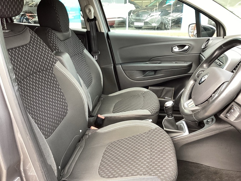 Used Renault Captur 2018 for sale - 78027180: Photo 11