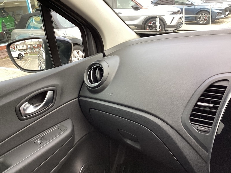 Used Renault Captur 2018 for sale - 78027180: Photo 17