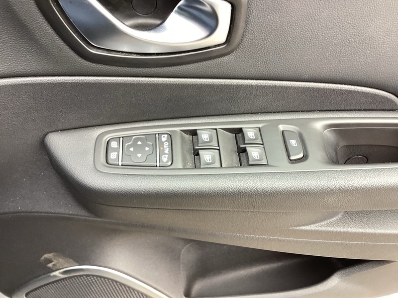 Used Renault Captur 2018 for sale - 78027180: Photo 21