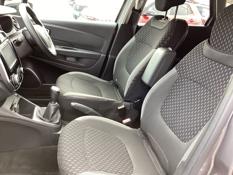 Used Renault Captur 2018 for sale - 78027180: Photo 29