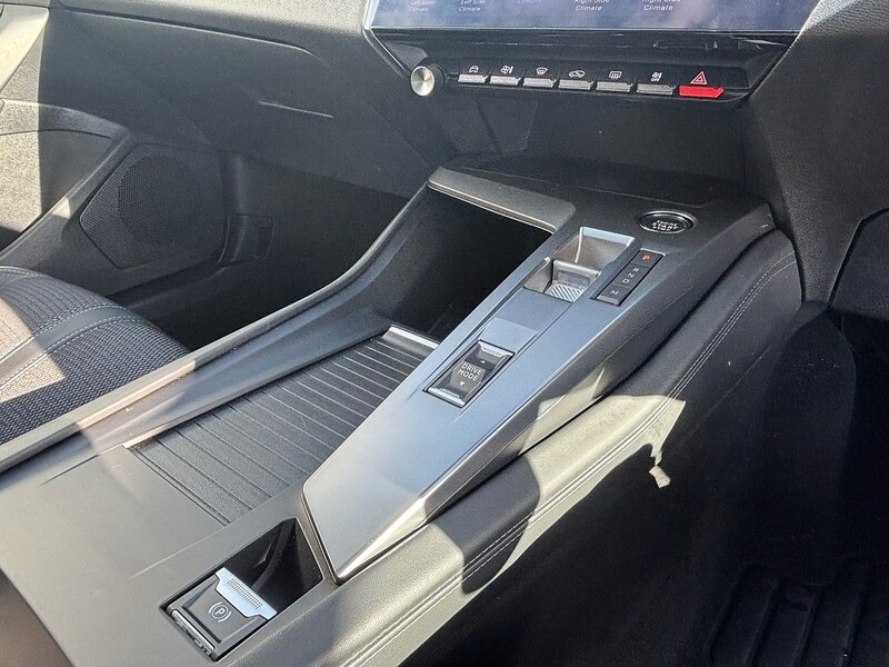 Used Peugeot 308 2022 for sale - 77902368: Photo 29