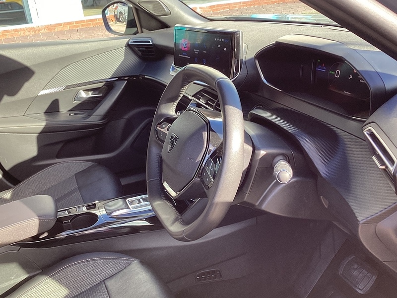 Used Peugeot 2008 2024 for sale - 77902460: Photo 7