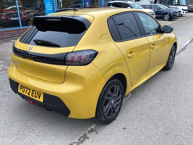 Used Peugeot 208 2022 for sale - 77902472: Photo 5