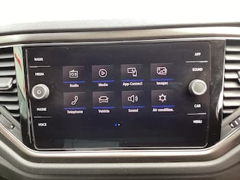 Used Volkswagen T-Roc 2019 for sale - 79787609: Photo