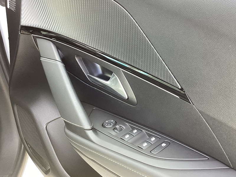 Used Peugeot 208 2020 for sale - 78083630: Photo 30