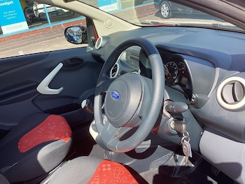 Used Ford Ka 2014 for sale - 79280789: Photo