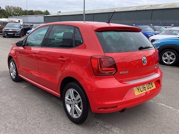 Used Volkswagen Polo 2016 for sale - 78620161: Photo