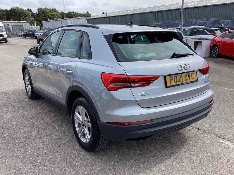 Used Audi Q3 2021 for sale - 77902498: Photo 2