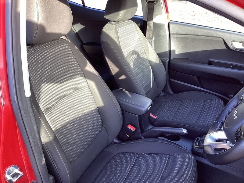 Used Kia Stonic 2022 for sale - 77902481: Photo 11