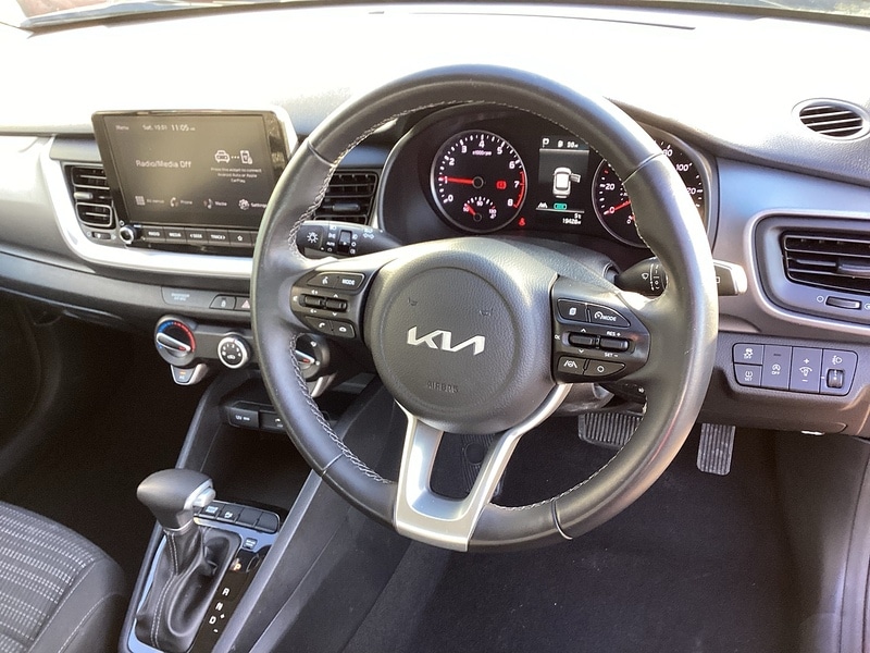 Used Kia Stonic 2022 for sale - 77902481: Photo 13