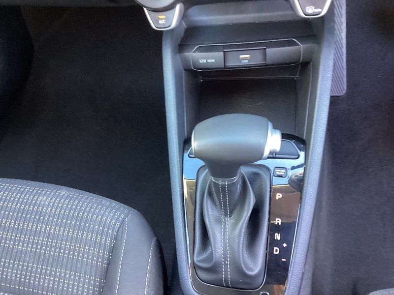 Used Kia Stonic 2022 for sale - 77902481: Photo 17