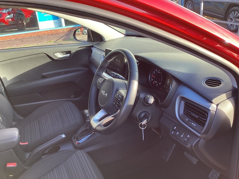 Used Kia Stonic 2022 for sale - 77902481: Photo 7