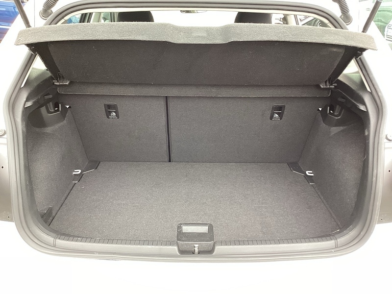 Used Volkswagen Polo 2024 for sale - 77902449: Photo 12