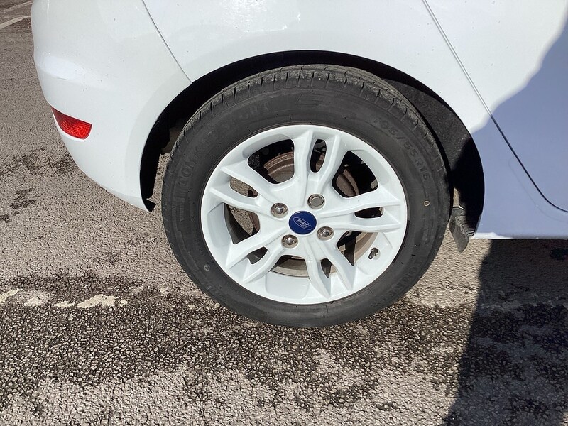 Used Ford Fiesta 2017 for sale - 77902406: Photo 24