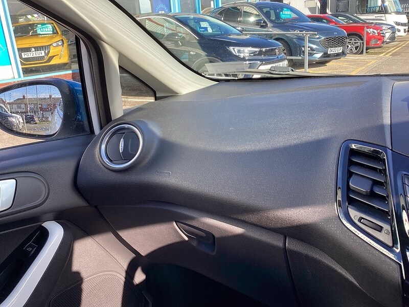 Used Ford Fiesta 2017 for sale - 77902406: Photo 26