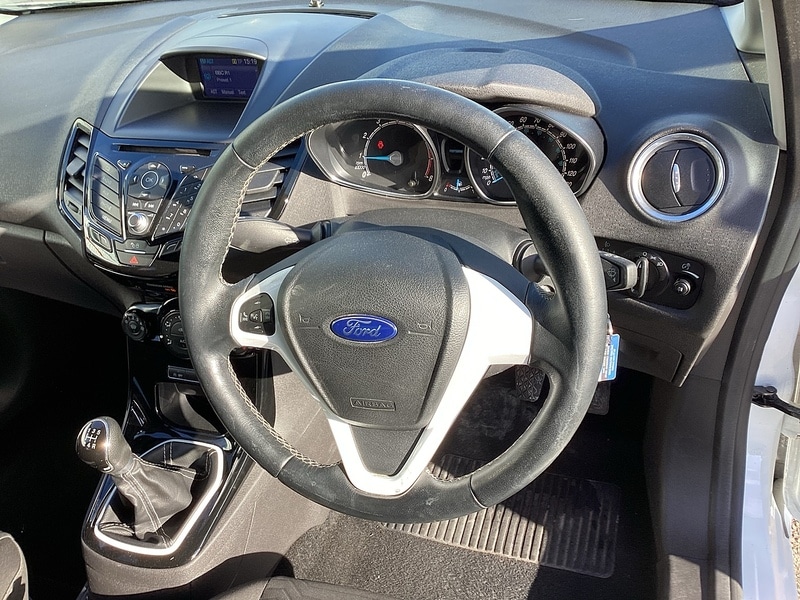 Used Ford Fiesta 2017 for sale - 77902406: Photo 5