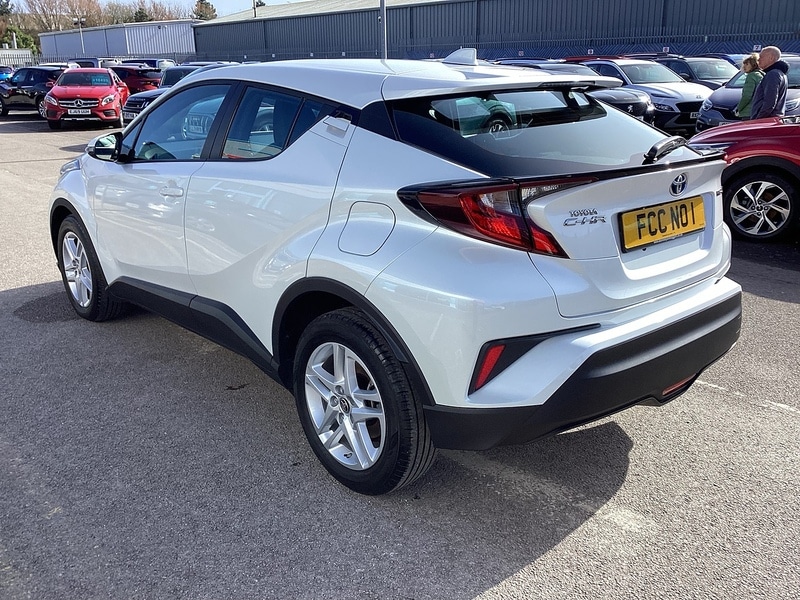 Used Toyota C-HR 2023 for sale - 78016617: Photo 2
