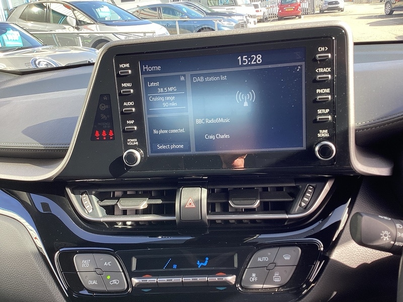 Used Toyota C-HR 2023 for sale - 78016617: Photo 3