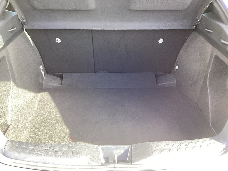 Used Toyota C-HR 2023 for sale - 78016617: Photo 30