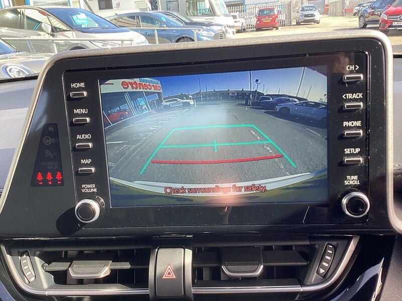 Used Toyota C-HR 2023 for sale - 78016617: Photo 8