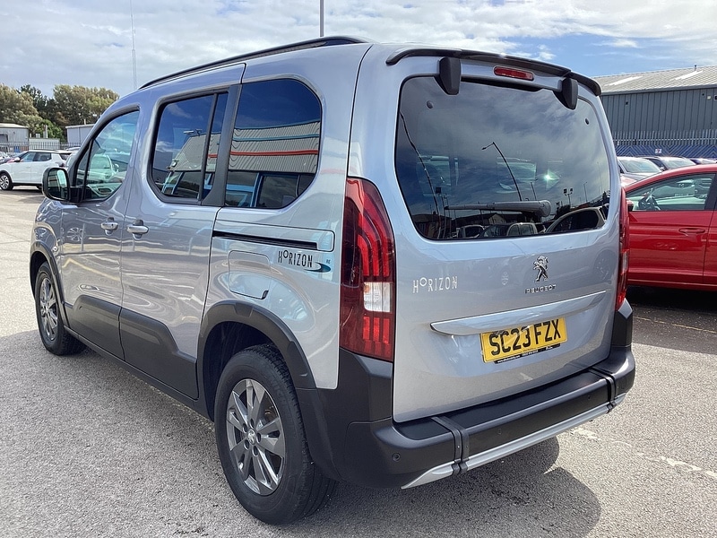 Used Peugeot Rifter for sale - 77902425: Photo 2