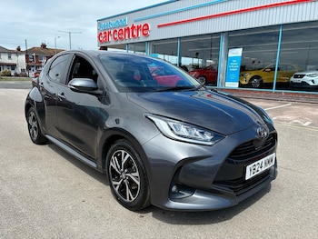 Used Toyota Yaris 2024 for sale - 78904496: Photo