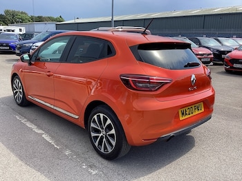 Used Renault Clio 2020 for sale - 79280730: Photo