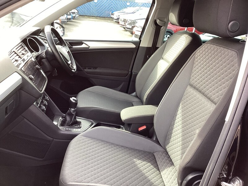 Used Volkswagen Tiguan 2018 for sale - 77902430: Photo 28