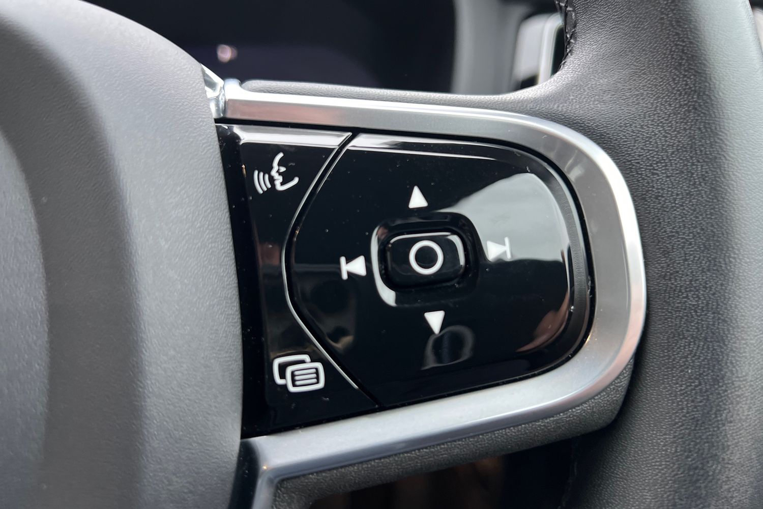 Used Volvo XC60 2022 for sale - 77047549: Photo 12