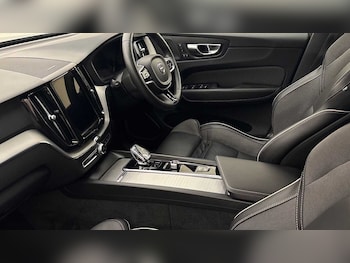 Used Volvo XC60 2023 for sale - 79317871: Photo