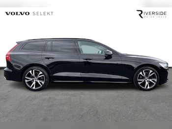 Used Volvo V60 2021 for sale - 75605778: Photo