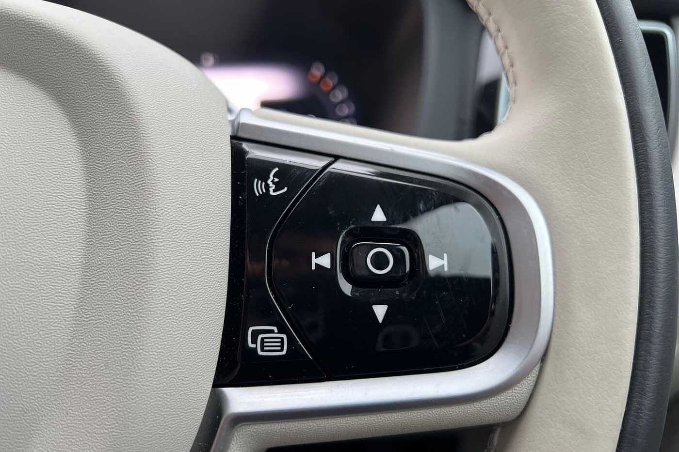 Used Volvo XC60 2025 for sale - 77300454: Photo 12