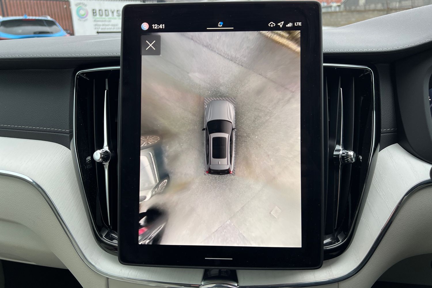 Used Volvo XC60 2025 for sale - 77300454: Photo 16