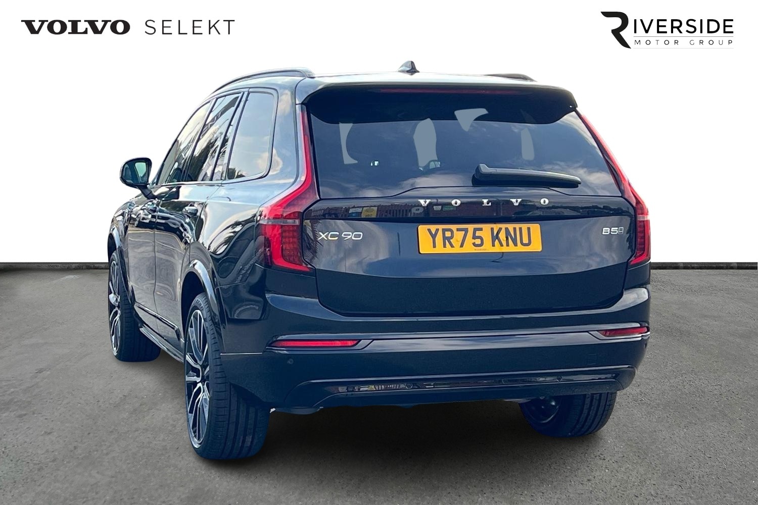 Used Volvo XC90 2025 for sale - 76393754: Photo 3