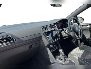 Used Volkswagen Tiguan Allspace 2022 for sale - 79475719: Photo