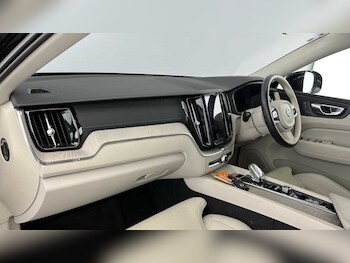 Used Volvo XC60 2022 for sale - 78827930: Photo
