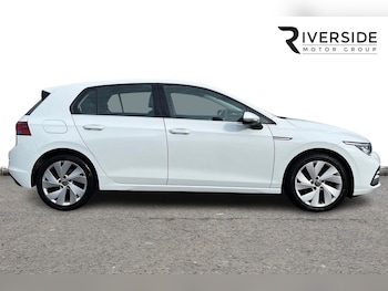 Used Volkswagen Golf 2024 for sale - 77690809: Photo