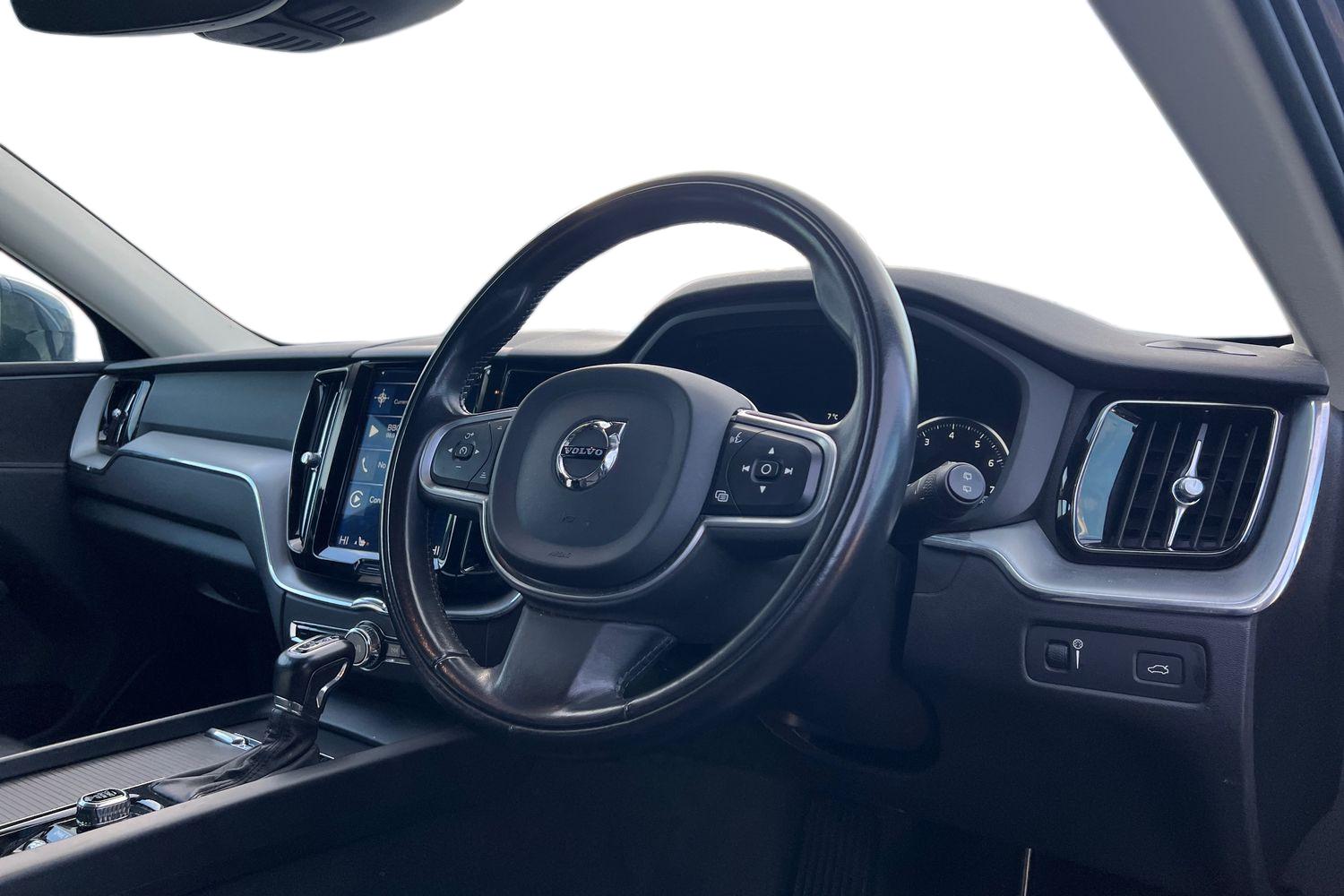 Used Volvo XC60 2020 for sale - 77070959: Photo 10
