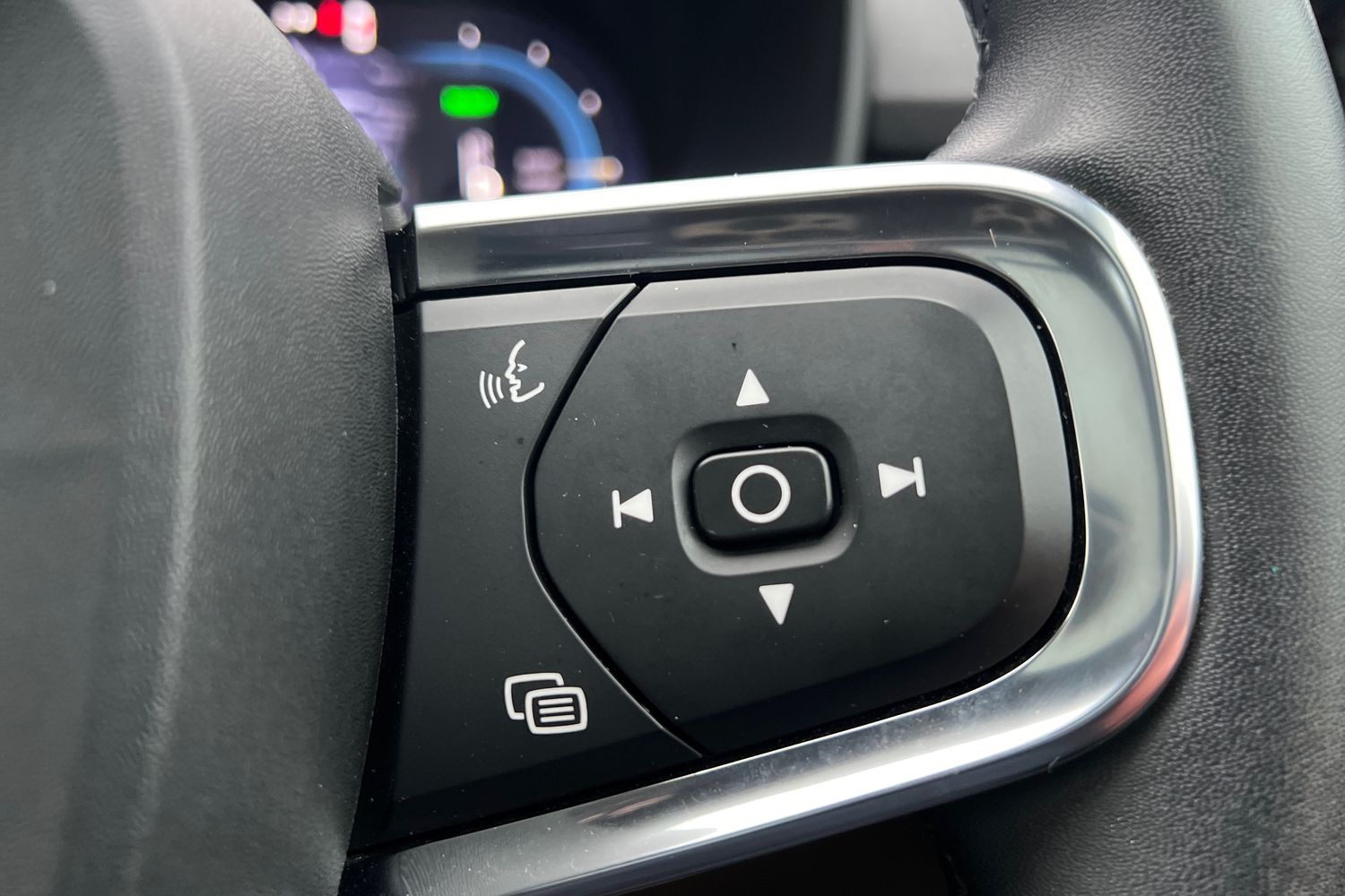 Used Volvo XC40 2022 for sale - 77353732: Photo 12