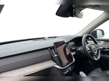 Used Volvo XC90 2025 for sale - 77702741: Photo