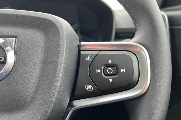 Used Volvo XC40 2024 for sale - 76244519: Photo 12