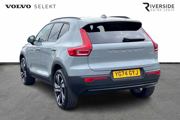 Used Volvo XC40 2024 for sale - 76244519: Photo 3