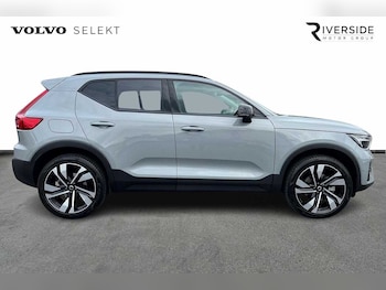 Used Volvo XC40 2024 for sale - 76244519: Photo 4