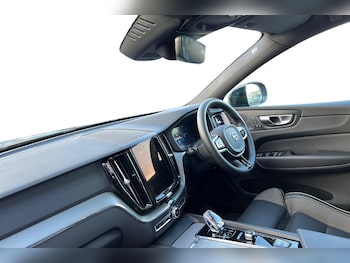 Used Volvo XC60 2025 for sale - 76507525: Photo